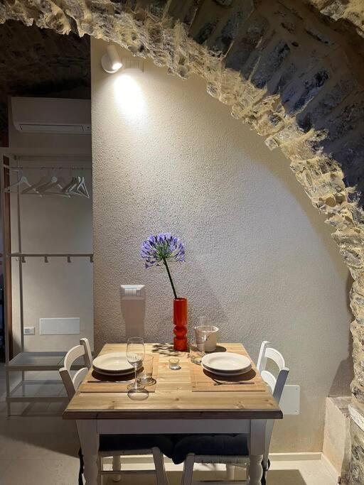 Studio Pietra E Charme Diano San Pietro ภายนอก รูปภาพ